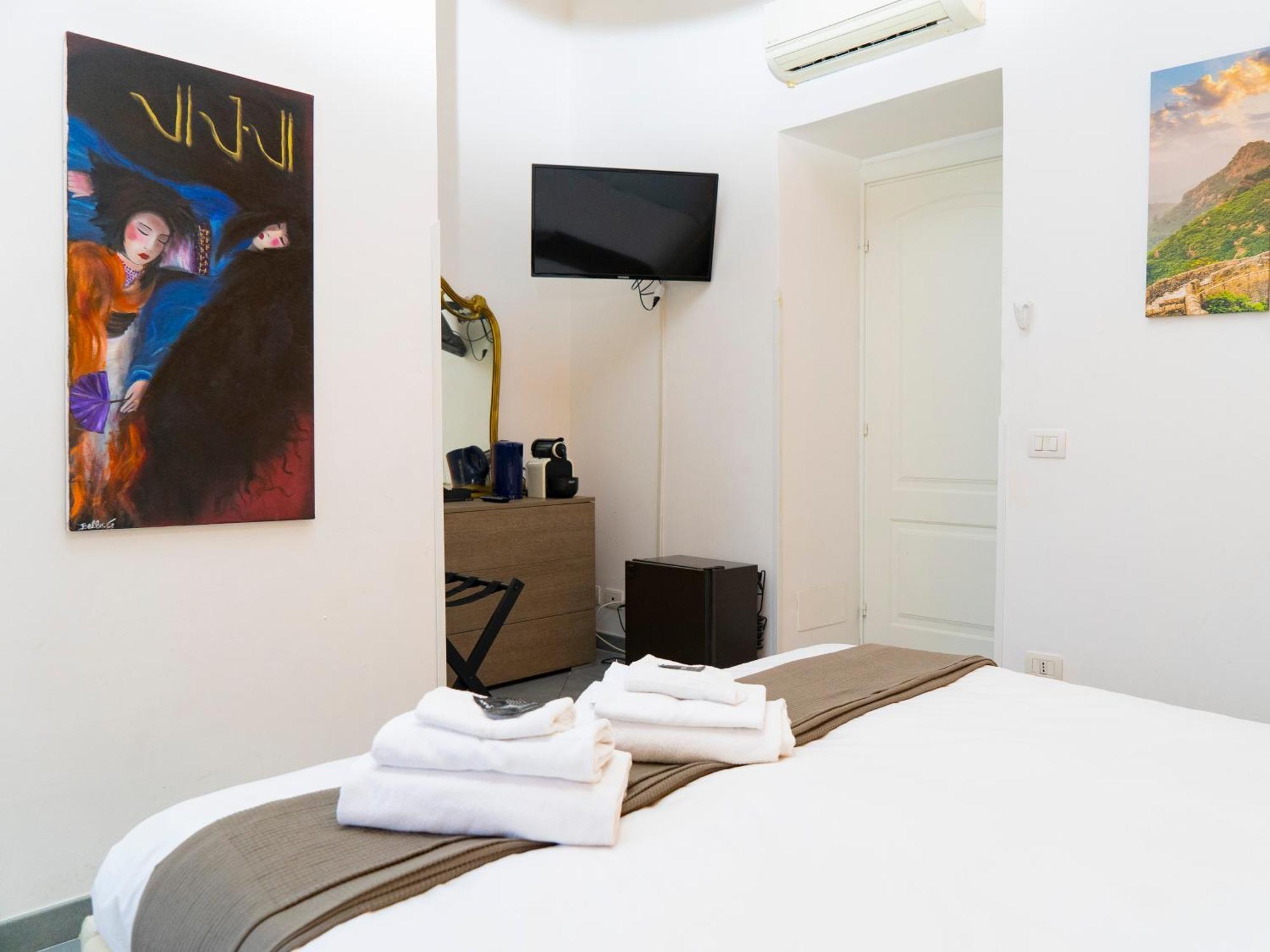 Salotto Piramide Bed and Breakfast Rom Værelse billede